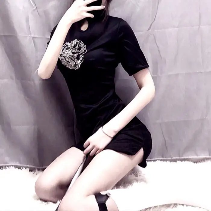 女教师2022